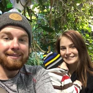 Meet your Posher, Casey